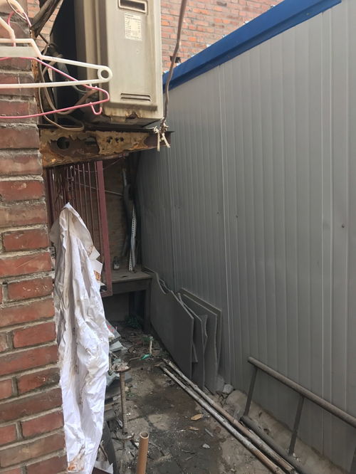 邯郸安装公司家属院 毗邻万达商圈的简装二手房，附赠小房与消声室优势